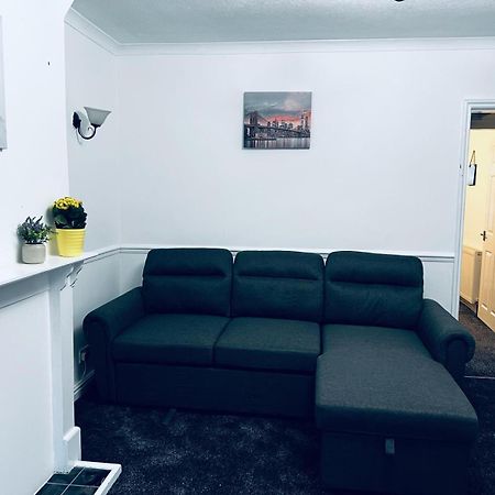 Holiday House Near Football Ground Nottingham Kültér fotó