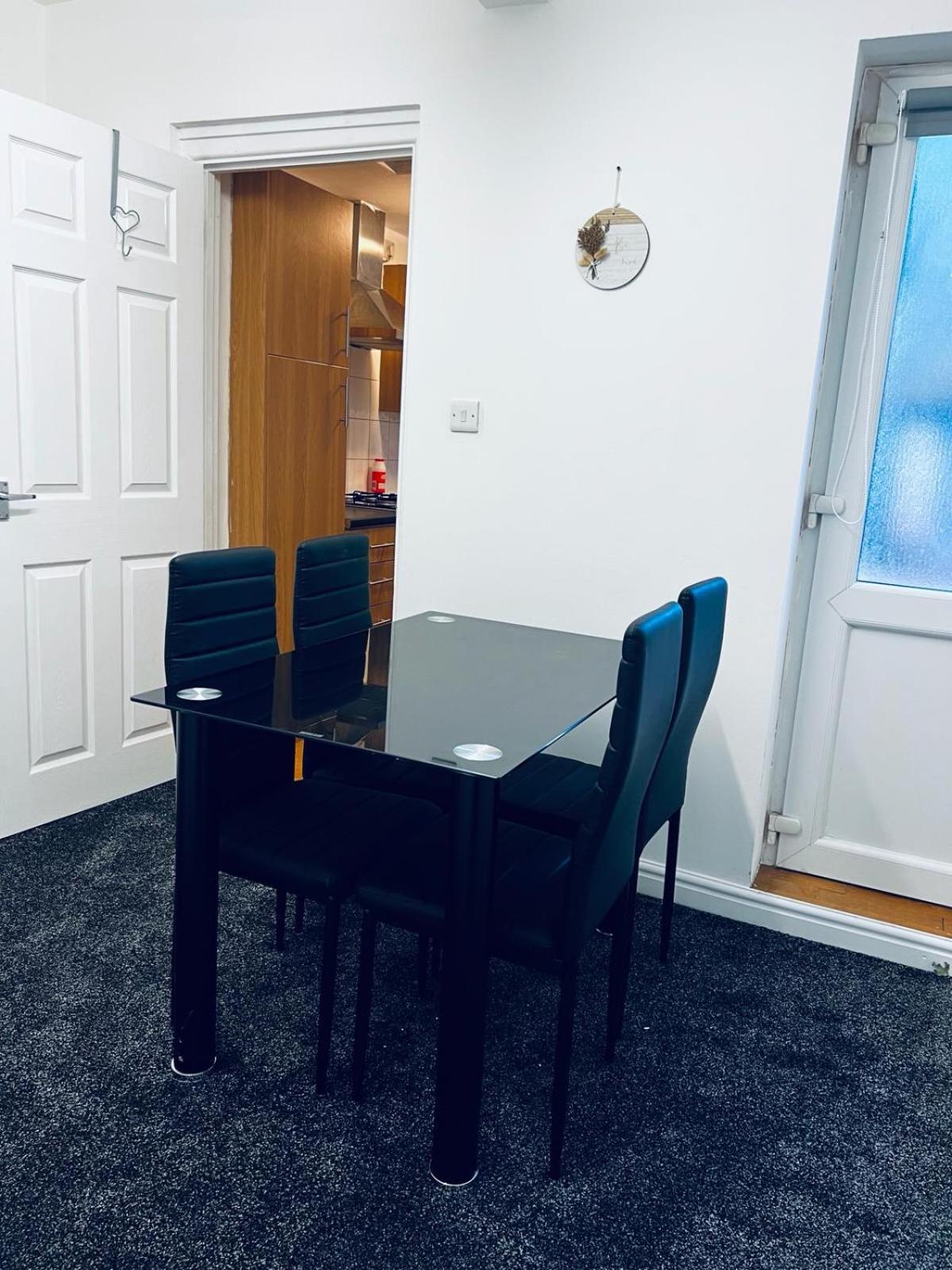 Holiday House Near Football Ground Nottingham Kültér fotó